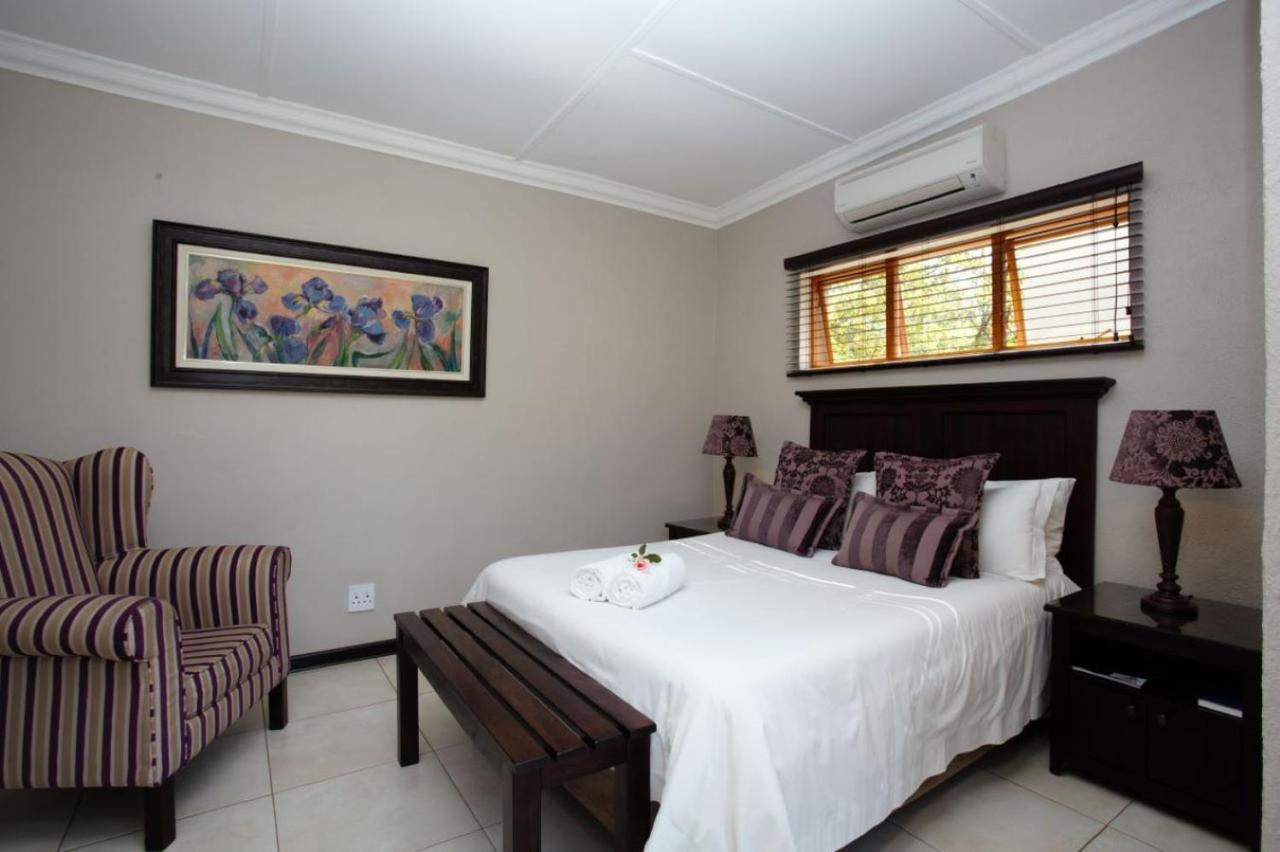 Celtis Country Lodge & Restaurant Middelburg  Exterior foto
